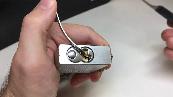 (112) American Lock Series 5260 Picked